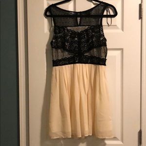 Forever 21 black lace/ full skirt dress